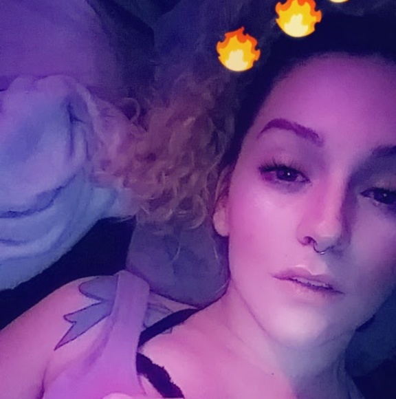 Hey!! Im Erica! - Picture 5 of 7